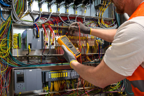 Best Affordable Emergency Electrician  in Willmar, MN